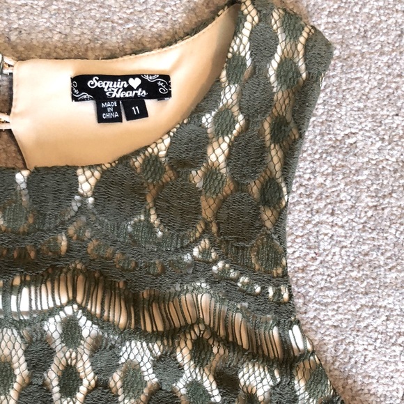 Sequin Hearts | Green Lace Dress - Picture 3 of 6